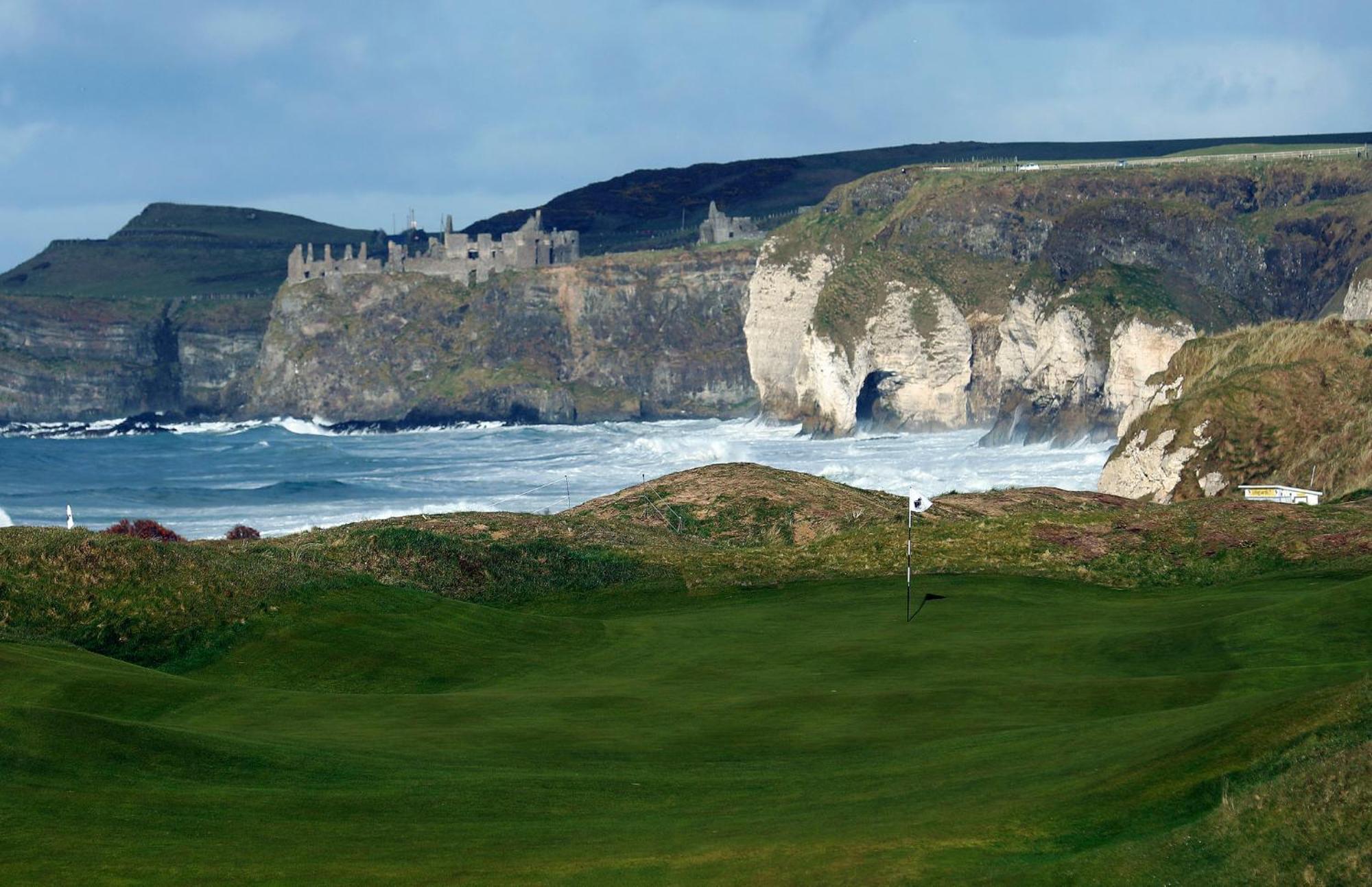 4 Golf Terrace - Portrush By The Sea Apartment Bagian luar foto