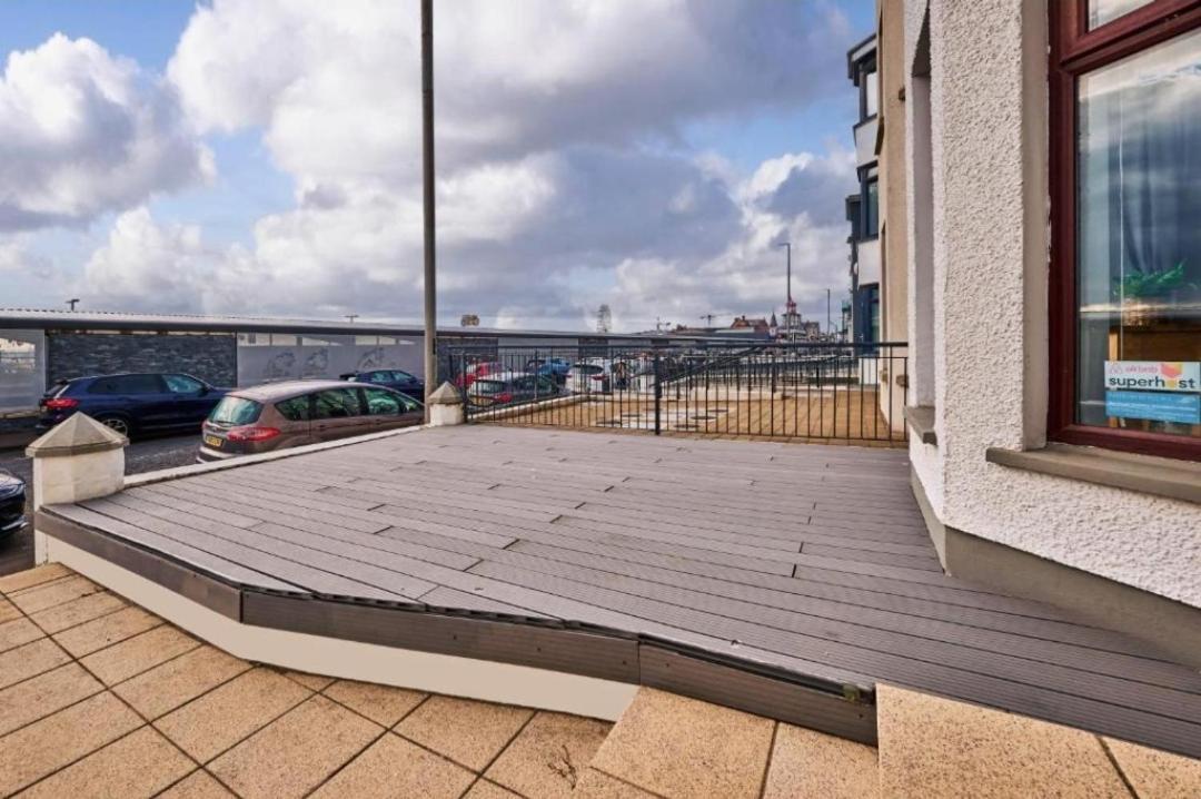 4 Golf Terrace - Portrush By The Sea Apartment Bagian luar foto